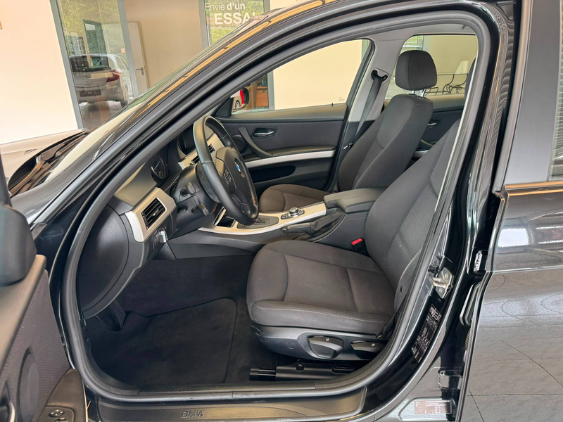 BMW 318 🟩2.0 ESSENCE 136CV - AUTOMATIQUE - GPS - AIRCO — photo 5