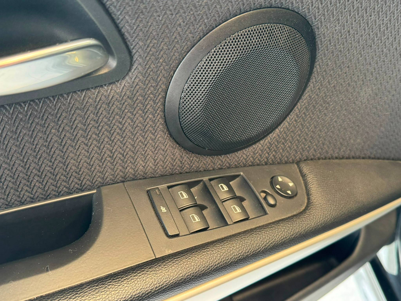 BMW 318 🟩2.0 ESSENCE 136CV - AUTOMATIQUE - GPS - AIRCO — photo 15