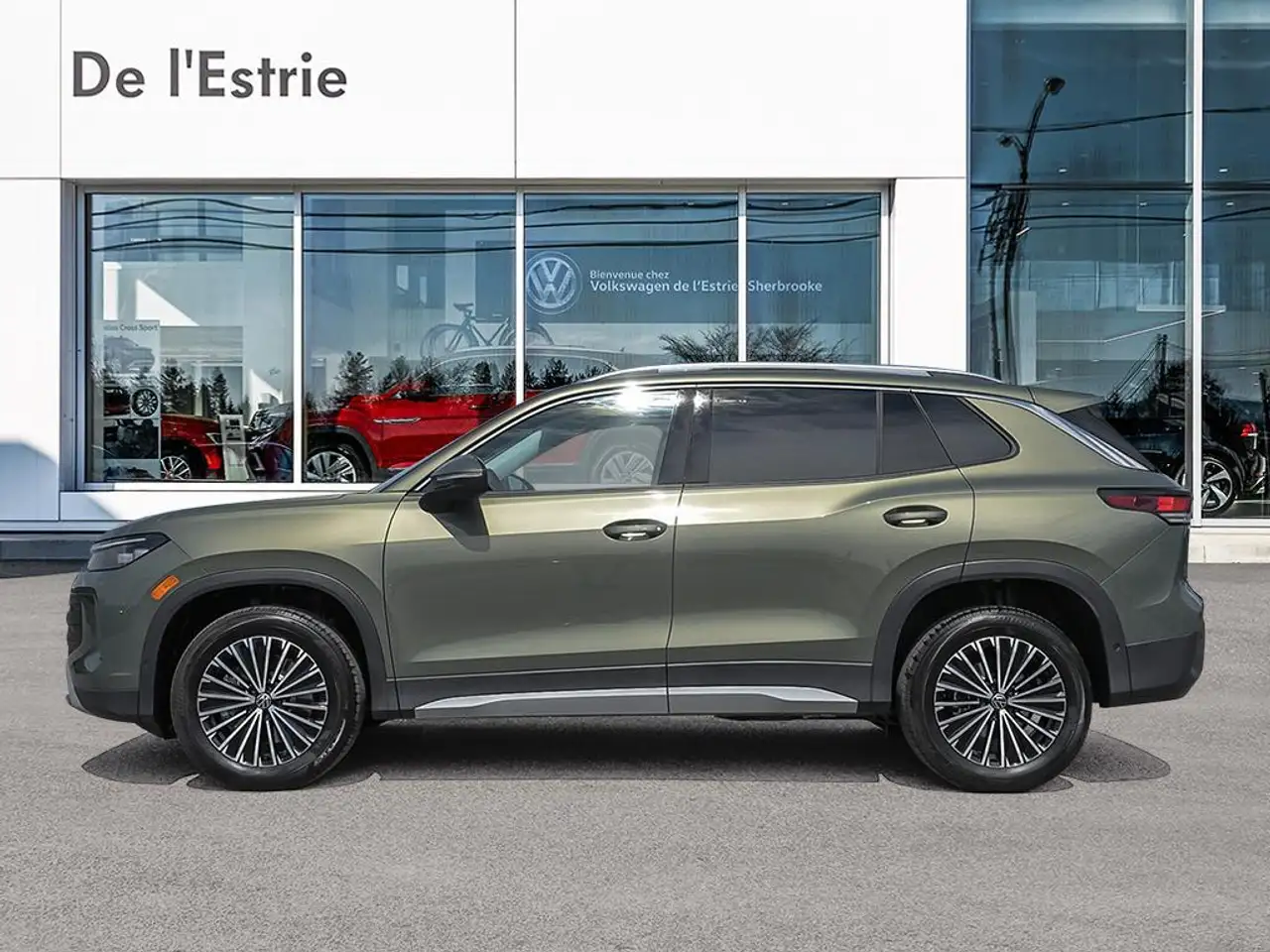 Volkswagen Tiguan снимка Volkswagen Tiguan