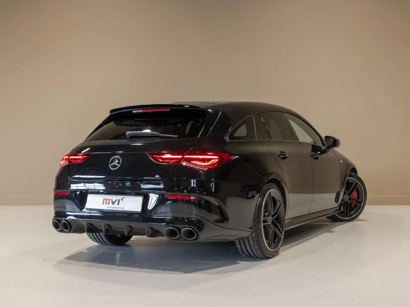 Mercedes-Benz CLA 45 AMG Shooting Brake S 4MATIC+ Premium Plus / 422pk / Pa Zwart - 2