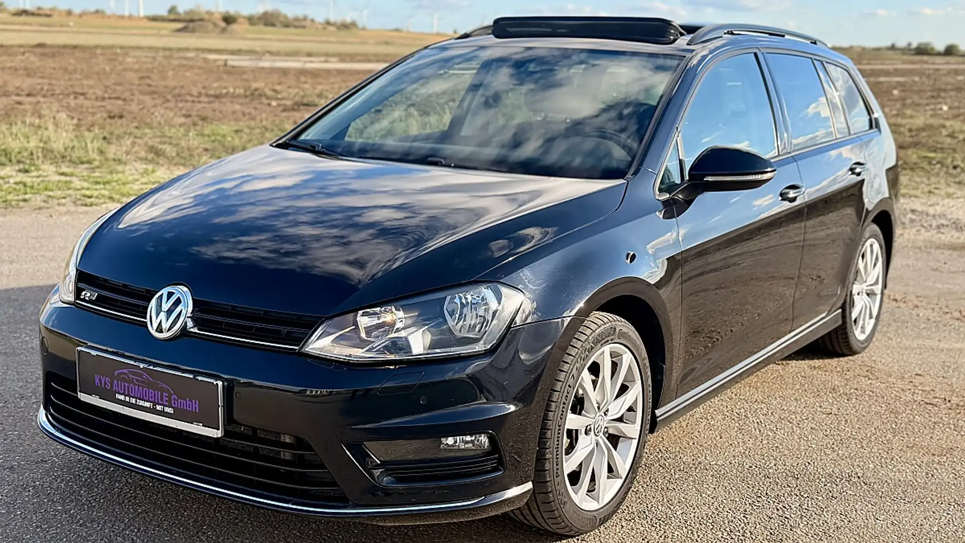 Volkswagen Golf Variant Sport Austria 2,0 TDI DSG *AHK* *PANORAMADACH* ... Schwarz - 1