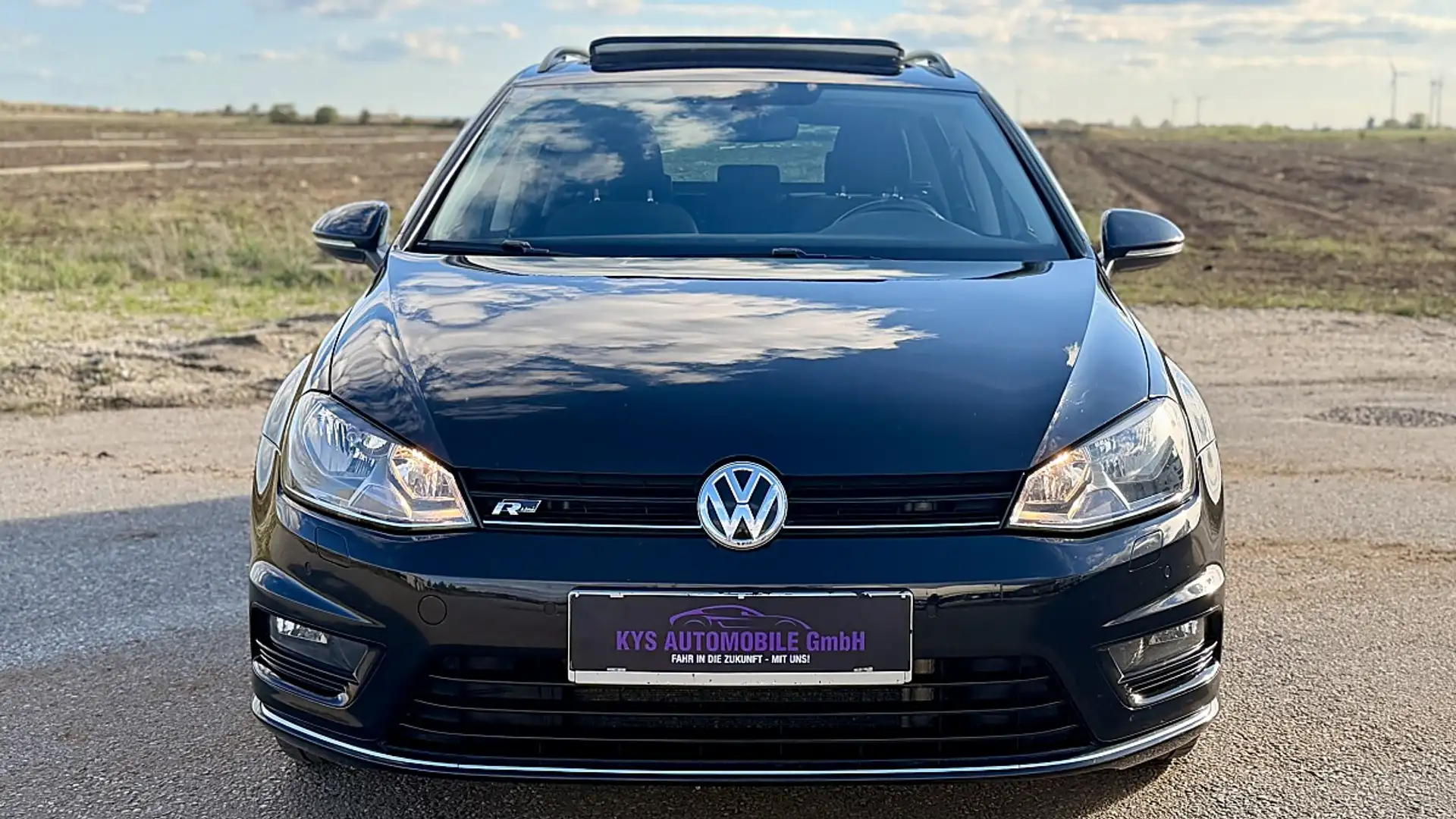 Volkswagen Golf Variant Sport Austria 2,0 TDI DSG *AHK* *PANORAMADACH* ... Schwarz - 2
