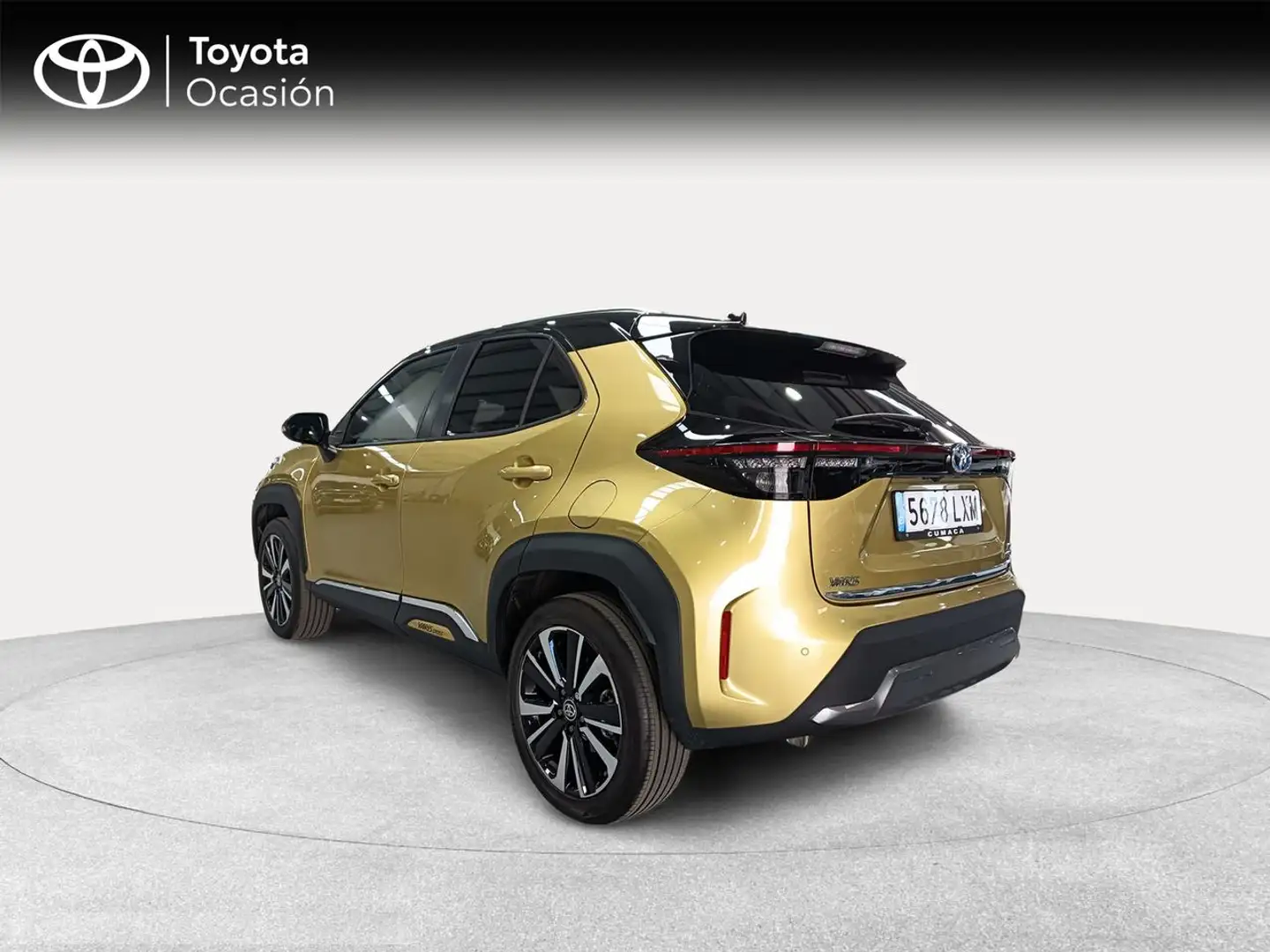 Toyota Yaris Cross 1.5 120H Premiere Edition Amarillo - 2