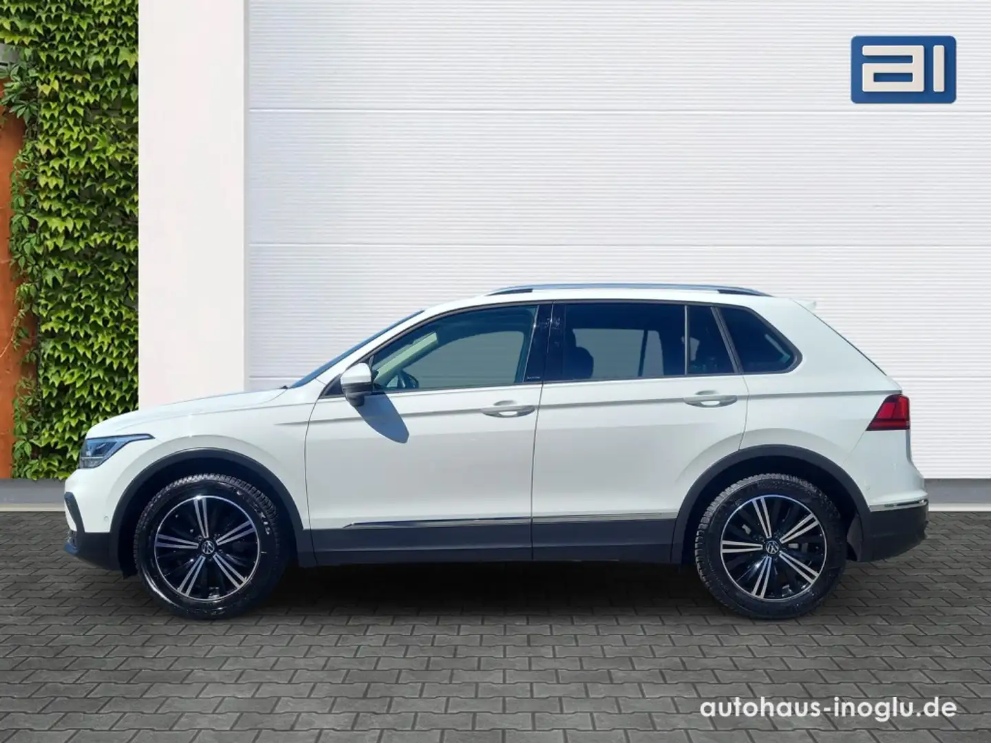 Volkswagen Tiguan 2.0 TDI Active DSG Navi+AHK+Lenk SHZ+R-Kam+ Weiß - 2