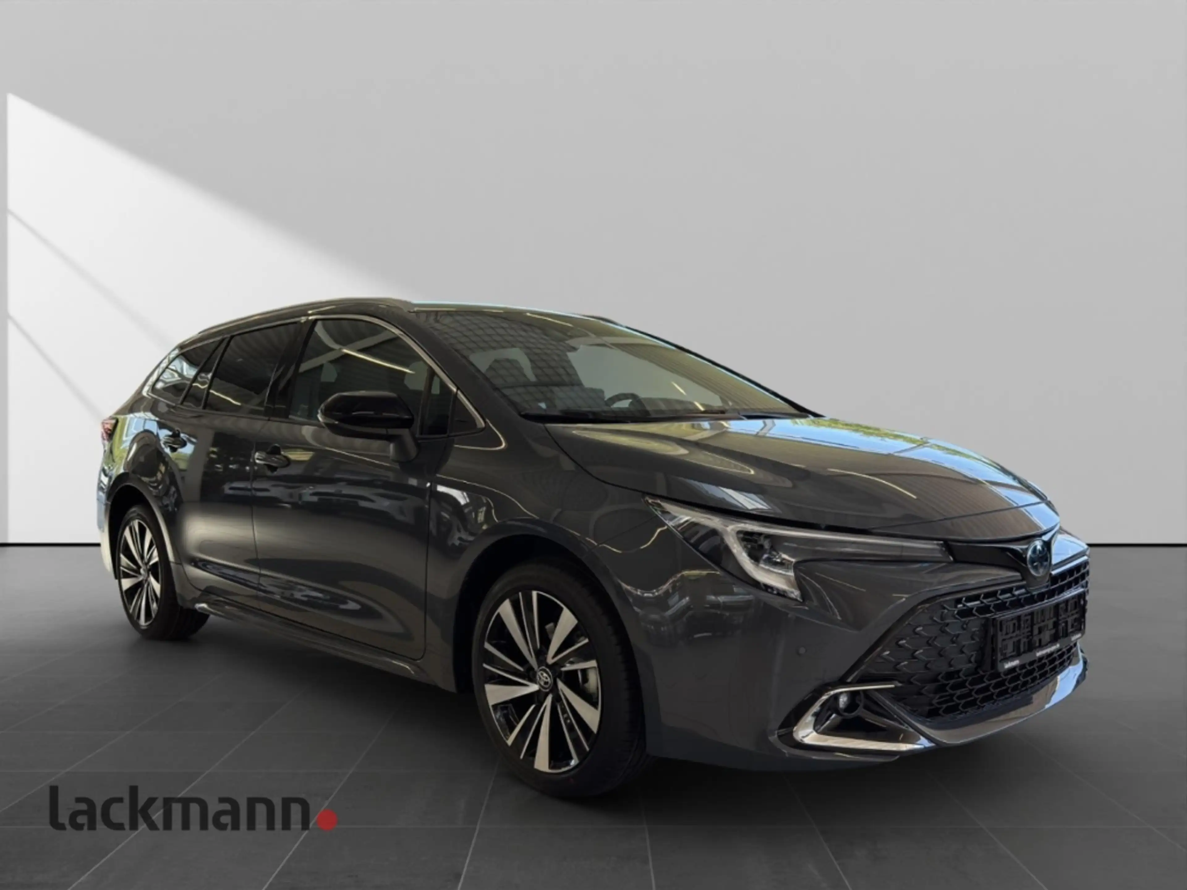 Toyota Corolla Touring Sports Hybrid Teamplayer Technik-Paket ele — photo 4