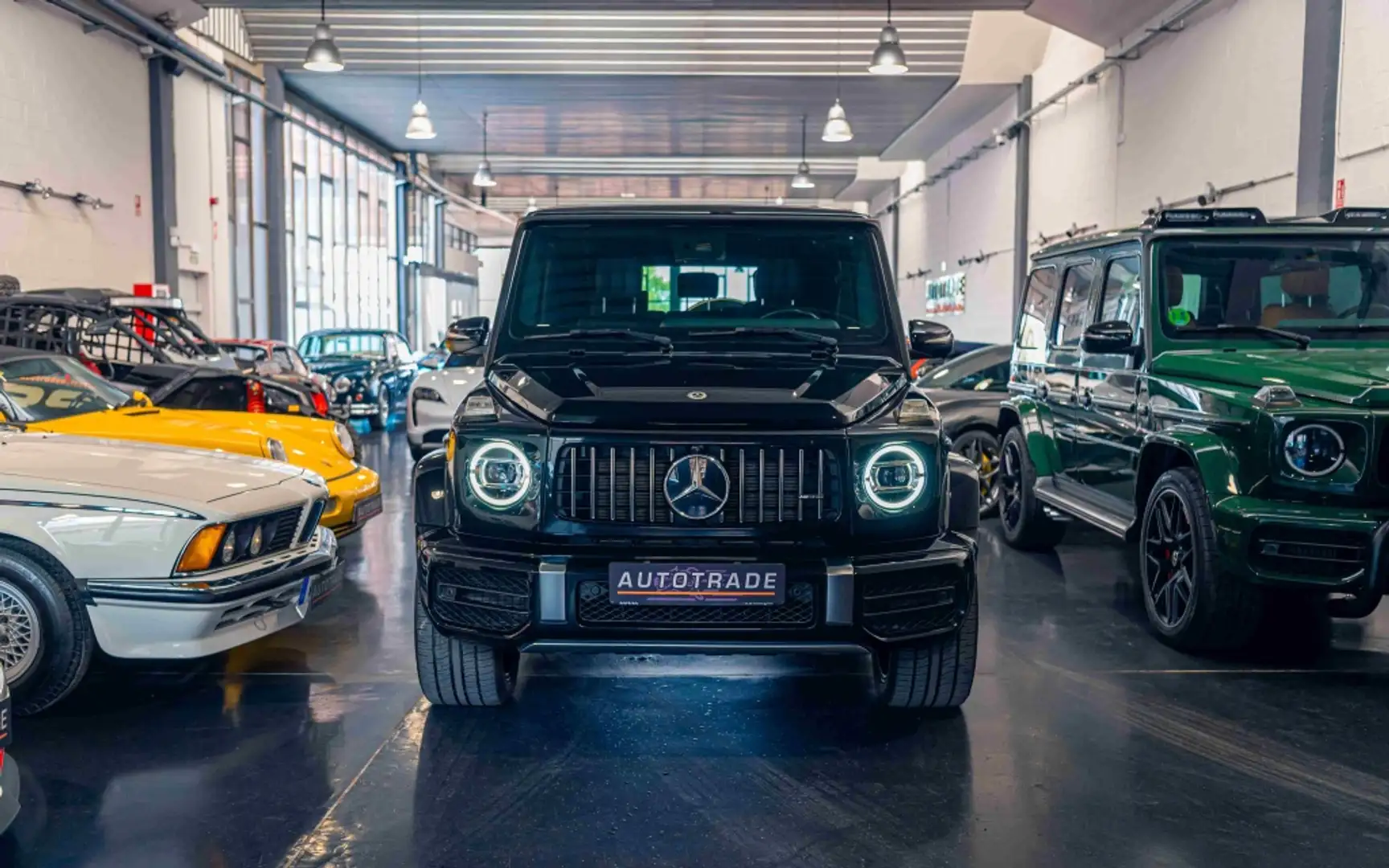 Mercedes-Benz G 63 AMG 4Matic 9G-Tronic Negro - 2