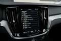 Volvo V60 2.0 T6 Recharge AWD Plus Dark H&K Pano 19'' ACC Zwart - thumbnail 41