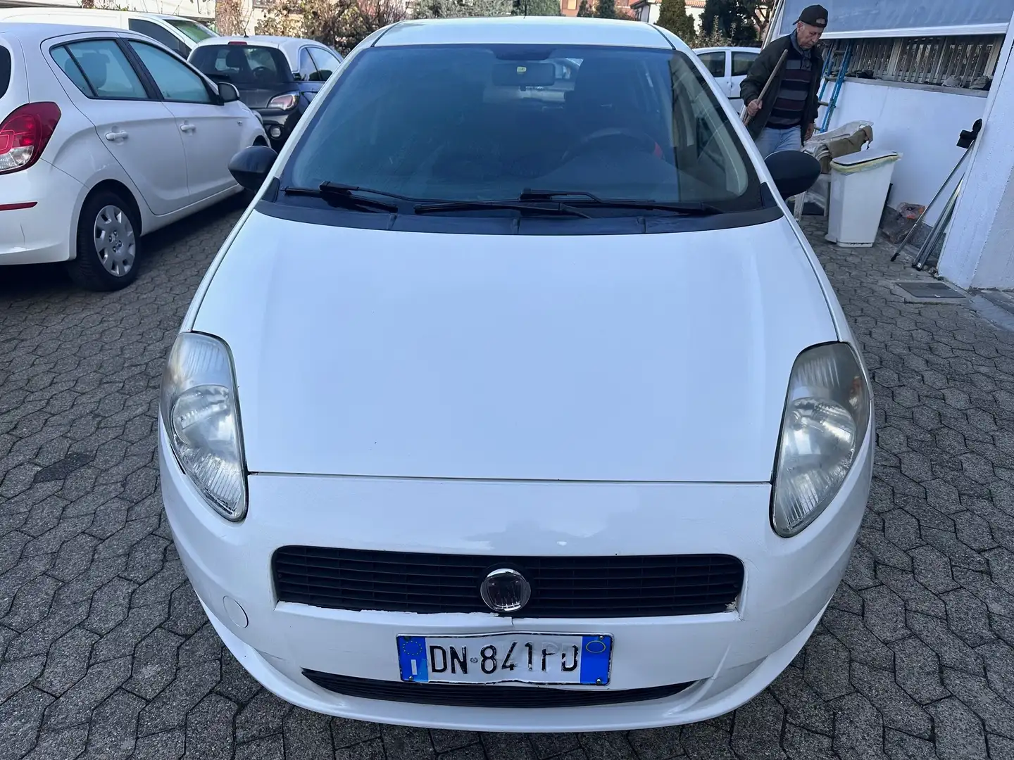Fiat Grande Punto Grande Punto III 5p 1.2 Active 65cv*CLIMA*GPL Bianco - 2