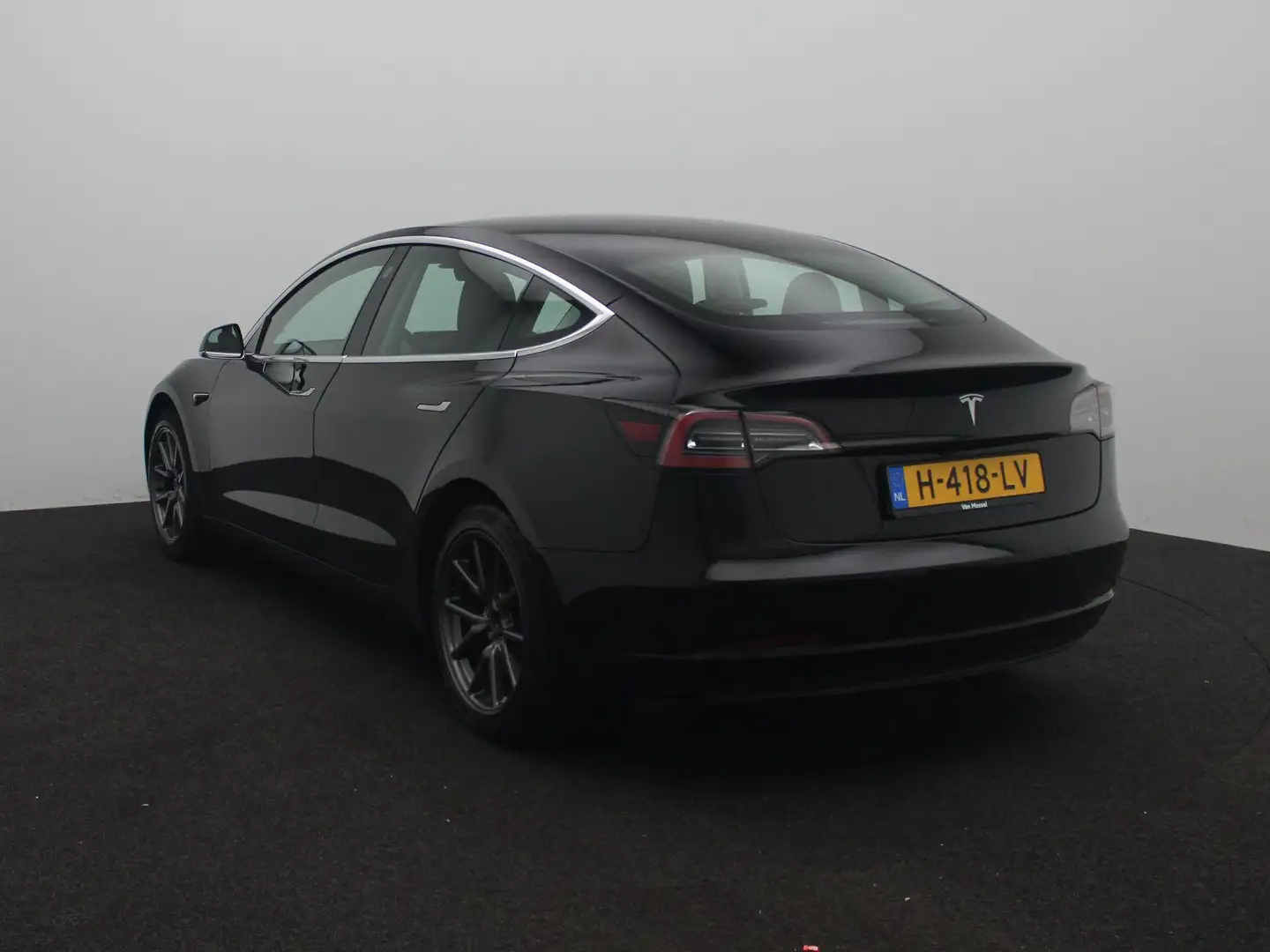 Tesla Model 3 60 kWh Standard Plus RWD | 1e-Eigenaar | Panoramad Zwart - 2