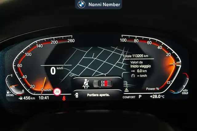 BMW X3 view 9