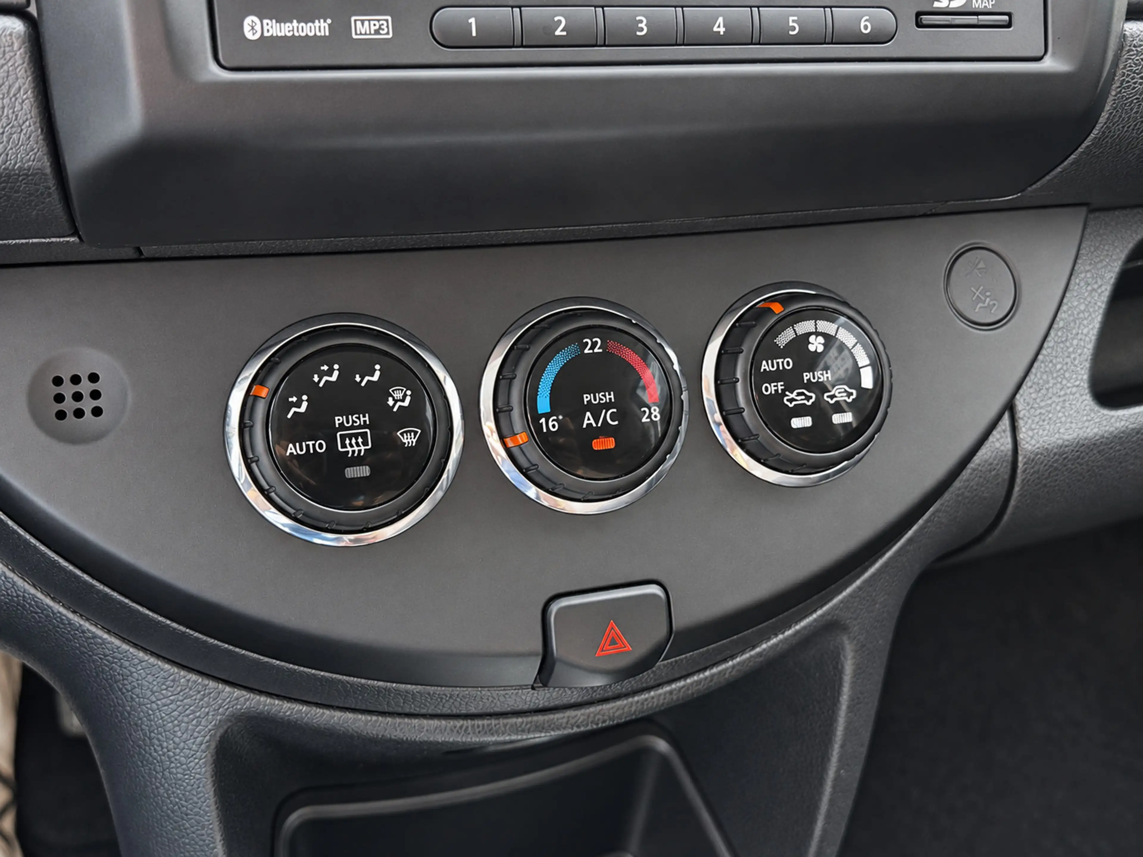 Nissan Note 1.6 Acenta Navi_Cruise_Automaat_PDC — photo 13
