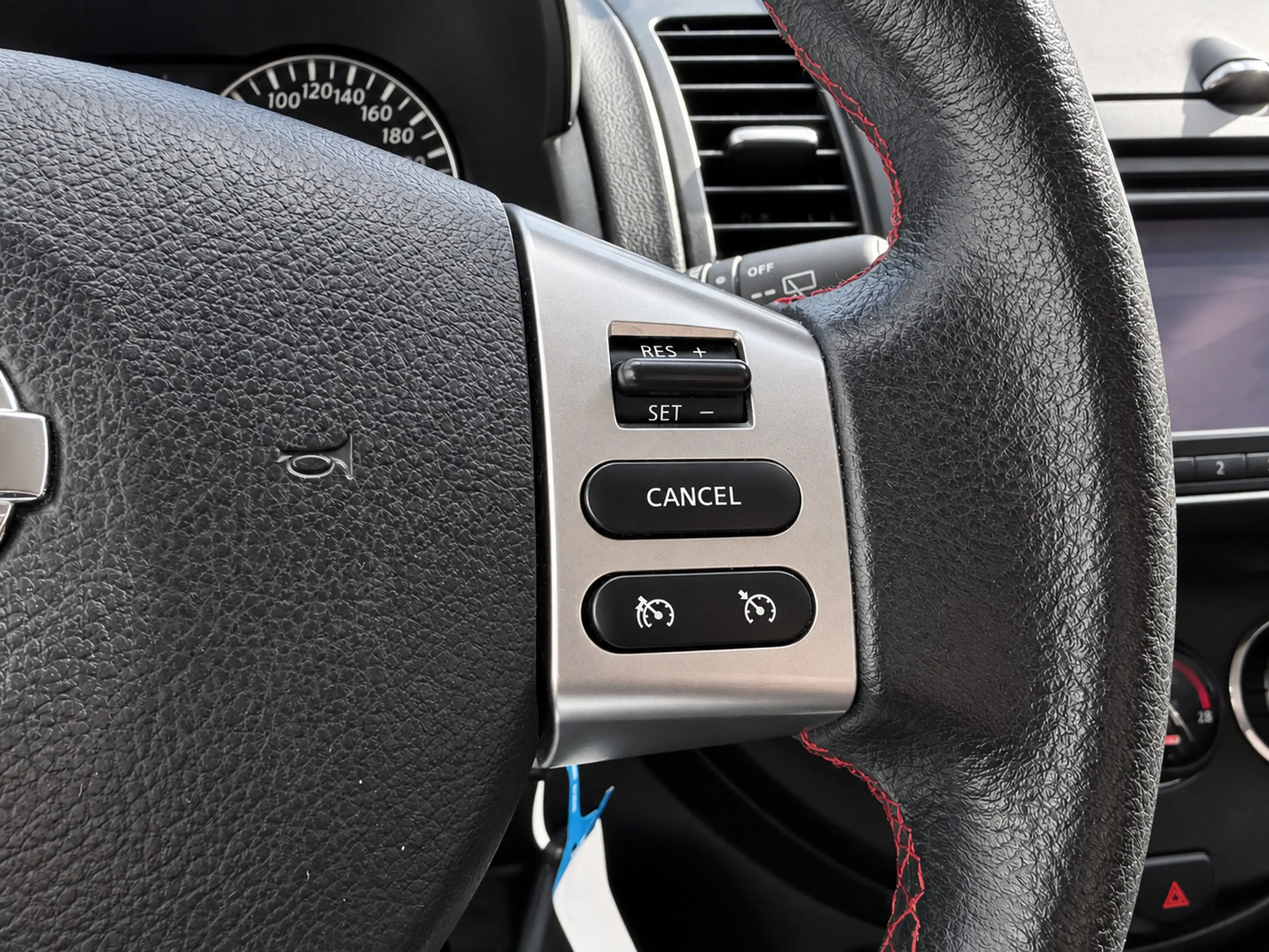 Nissan Note 1.6 Acenta Navi_Cruise_Automaat_PDC — photo 7