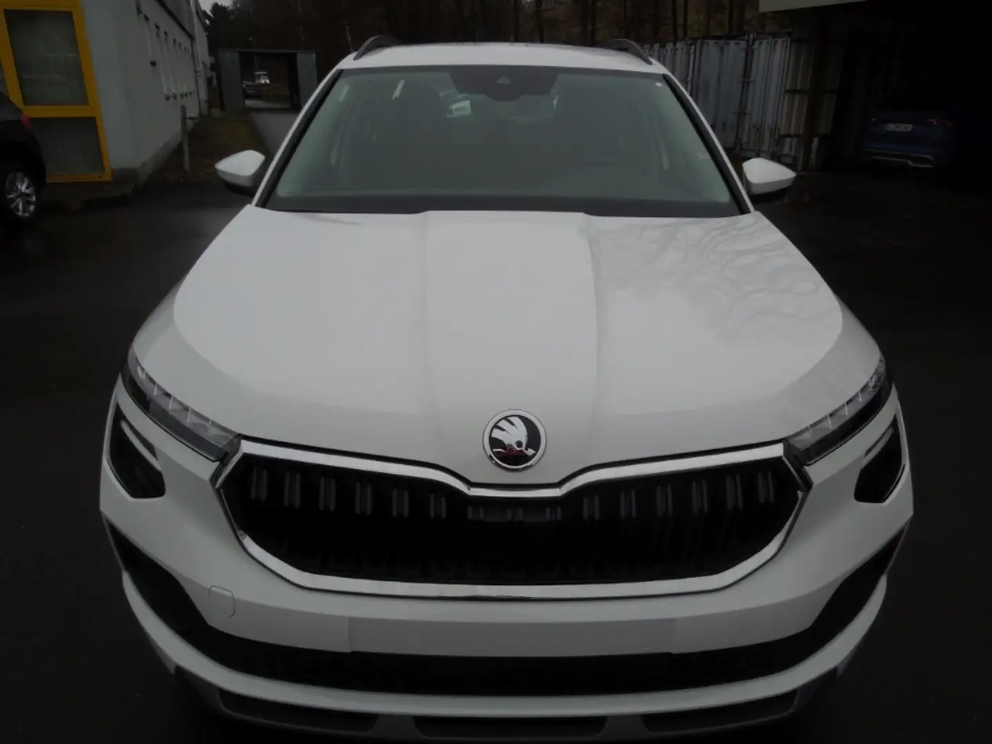 Skoda Kamiq 1.0TSI Selection/LED/Klimaautomatik/Kamera Weiß - 2