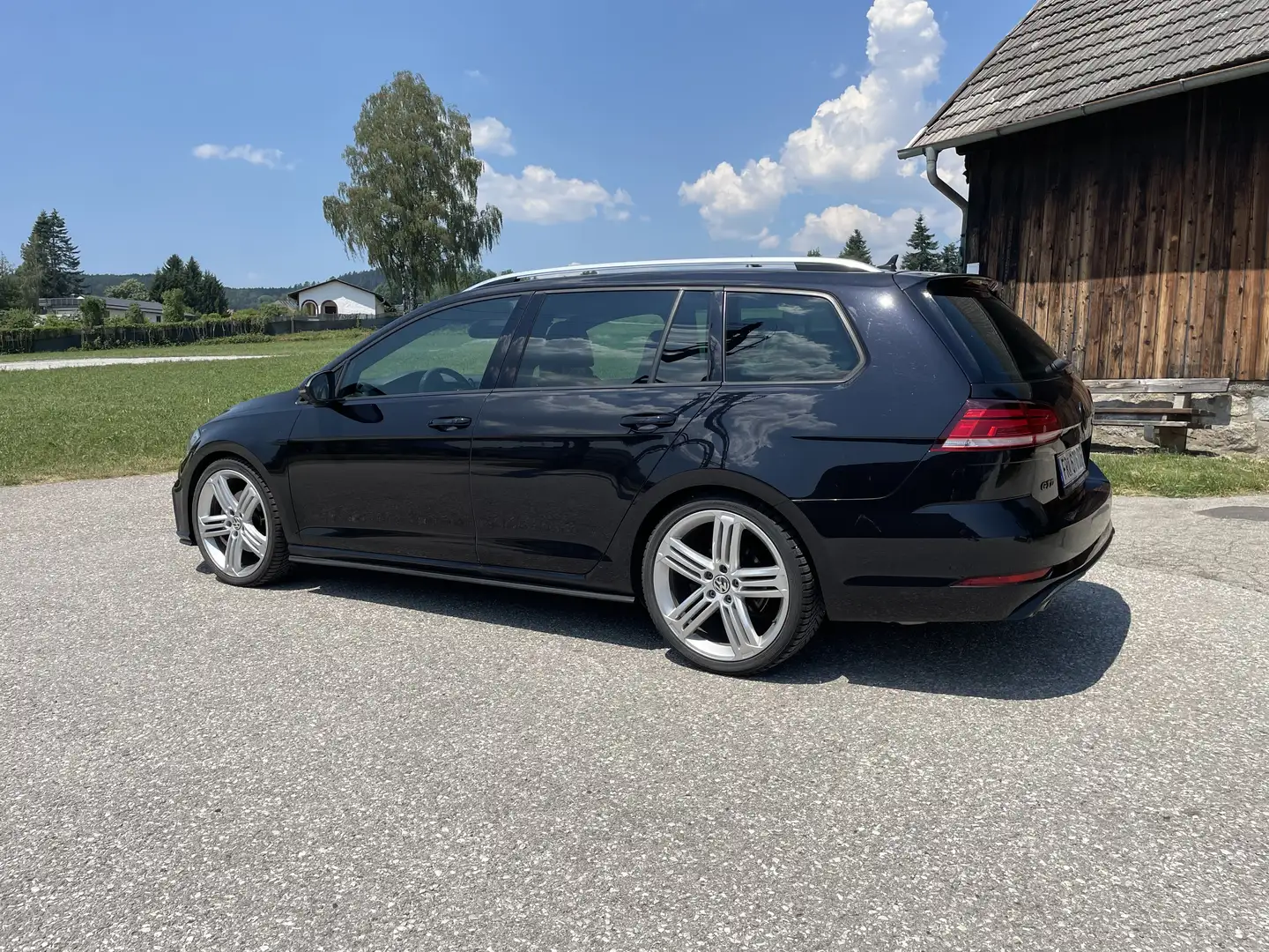 Volkswagen Golf GTD Variant 2,0 TDI - 2