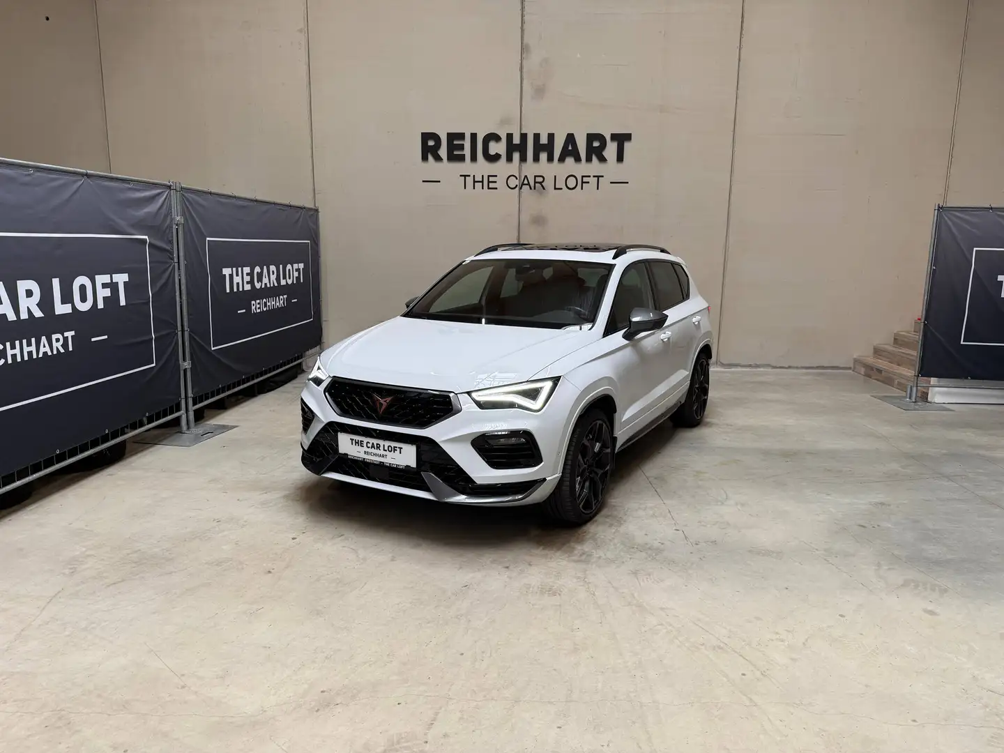CUPRA Ateca VZ Edition 4Drive Akrapovic AHK Glasdach Weiß - 1