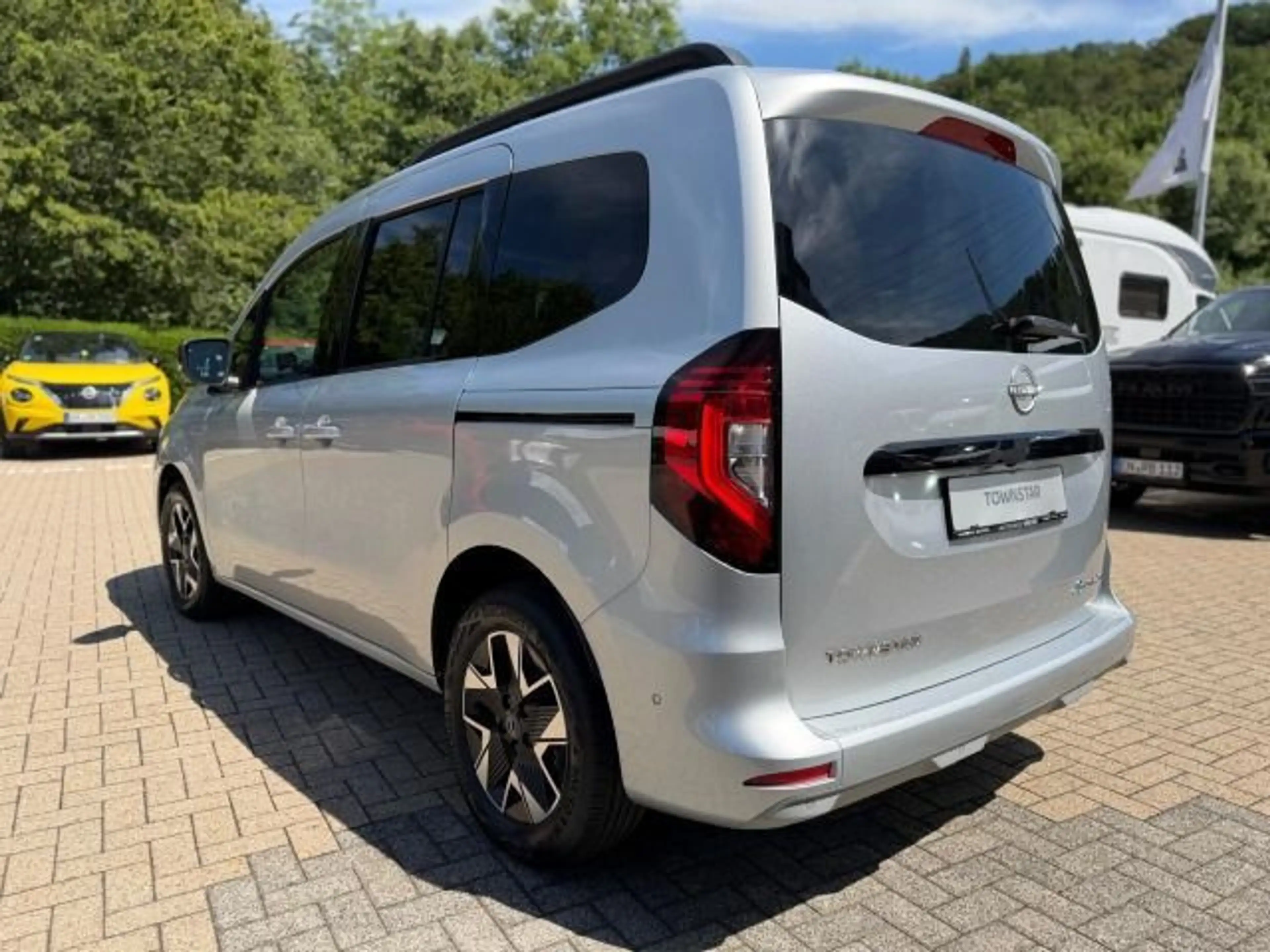 Nissan Townstar Kombi EV 122PS L1 Tekna WP — photo 7
