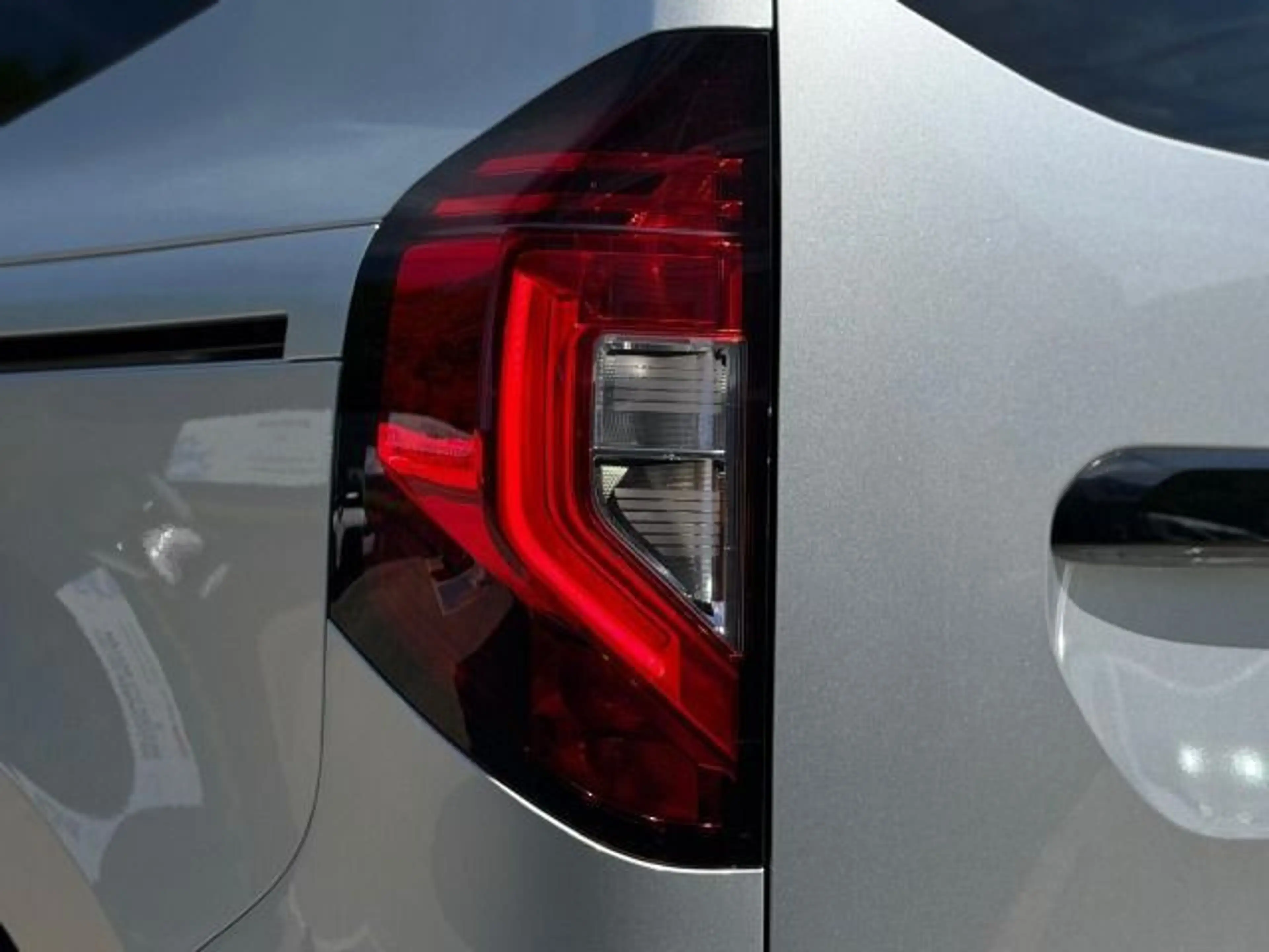 Nissan Townstar Kombi EV 122PS L1 Tekna WP — photo 9