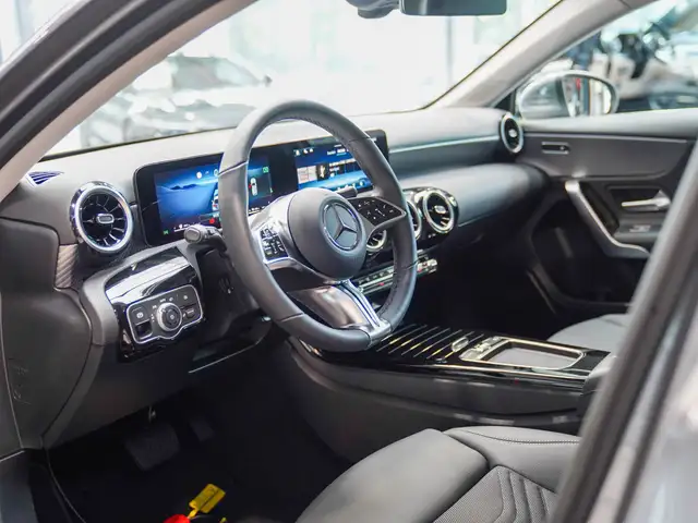 Mercedes-Benz A-Class view 15