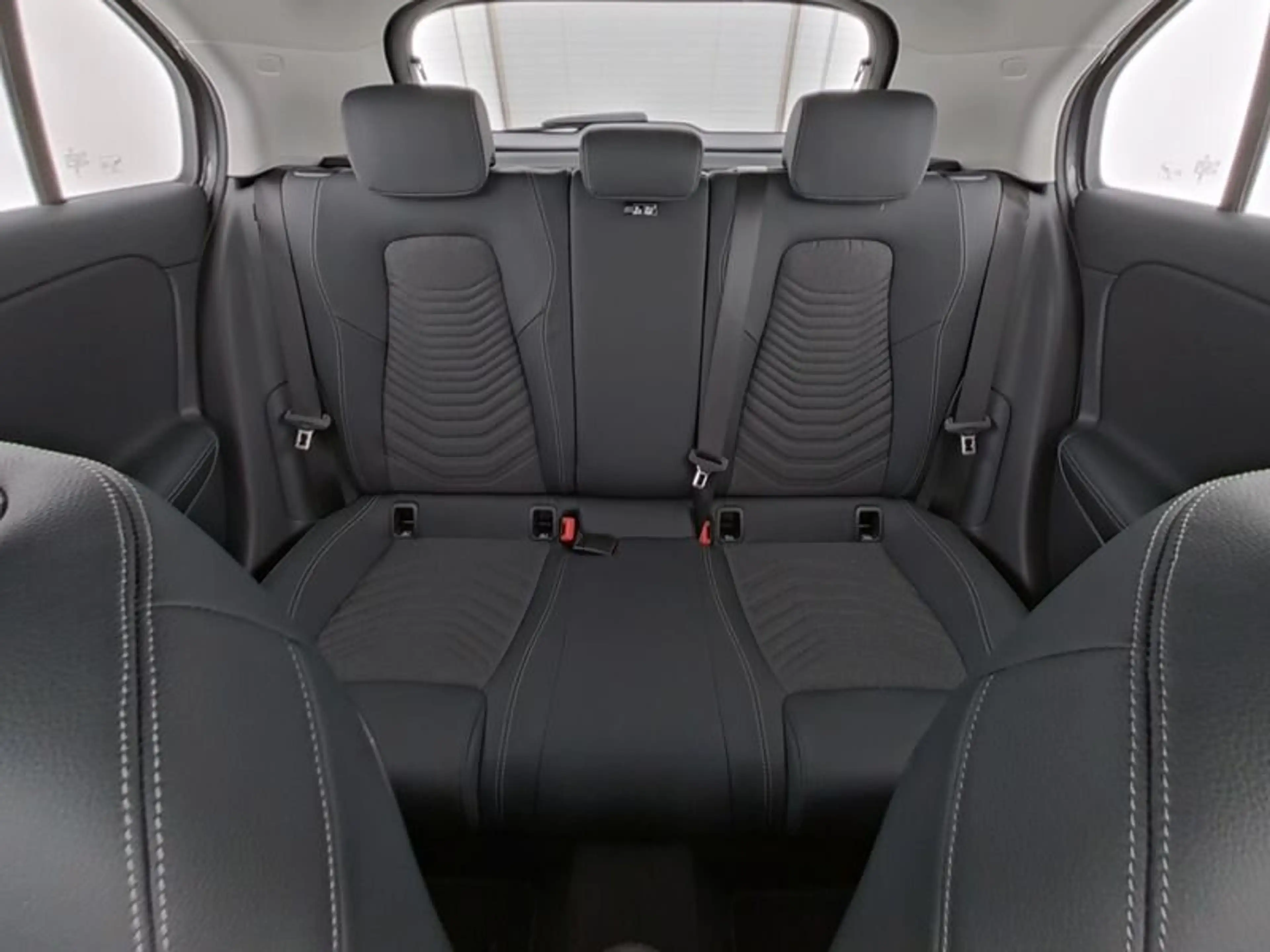Mercedes-Benz A 250 A 250 e Progressive Totwinkel Kamera Lenkradheiz — photo 7