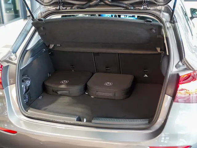 Mercedes-Benz A-Class view 5