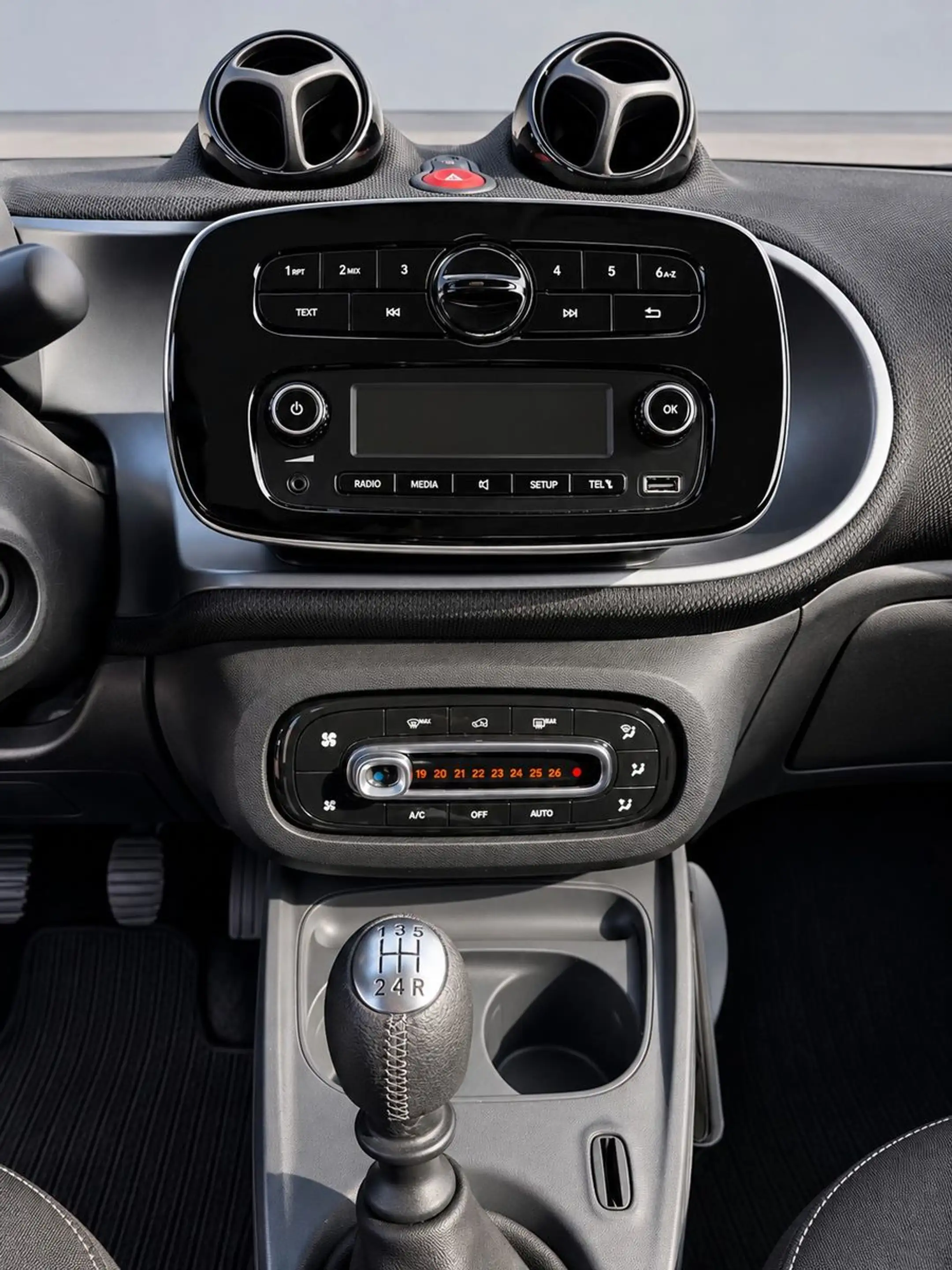 smart forFour forfour — photo 13