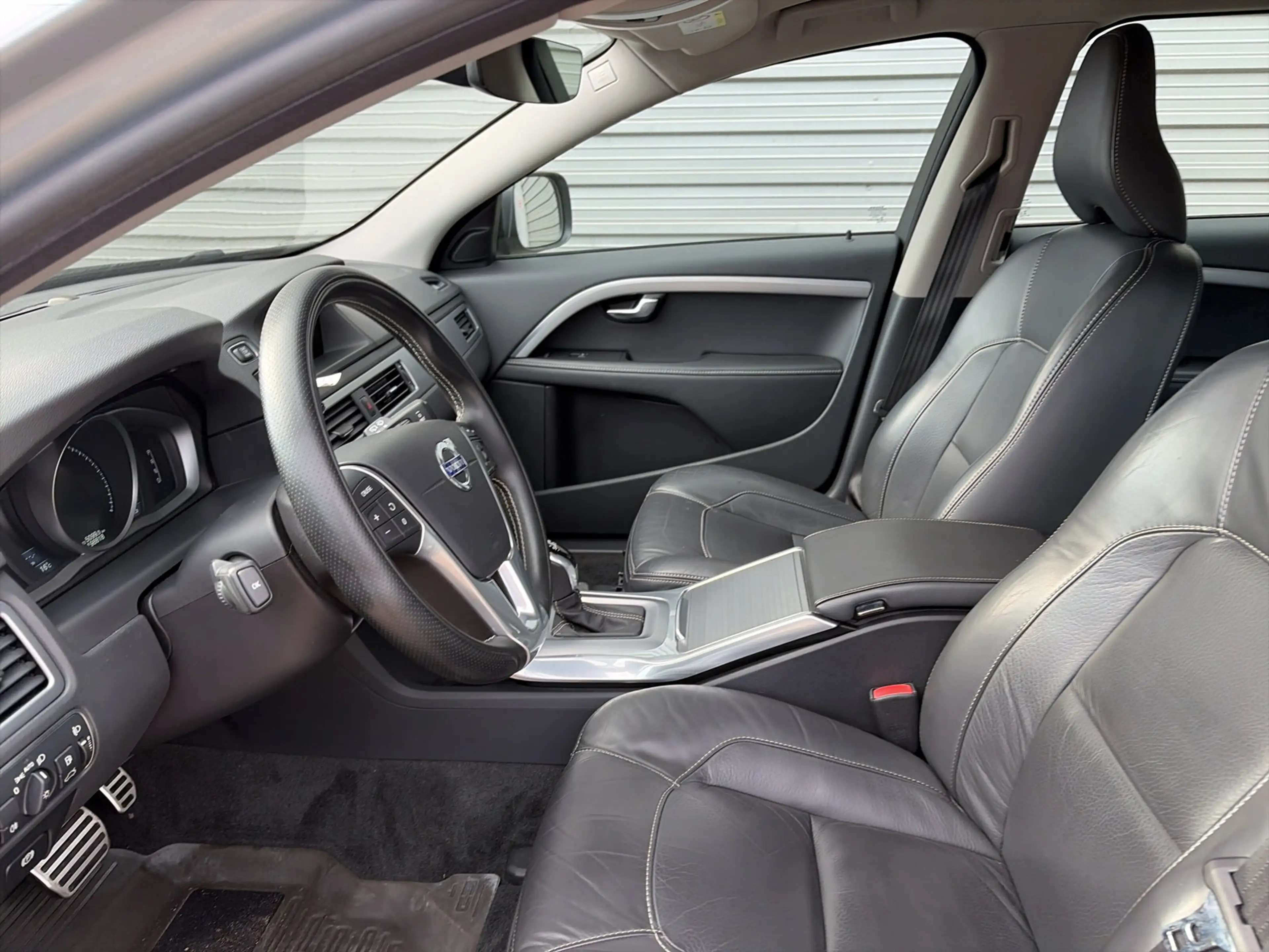 Volvo XC70 T5 Dynamic Edition / Stoelverwarming / Cruise cont — photo 10