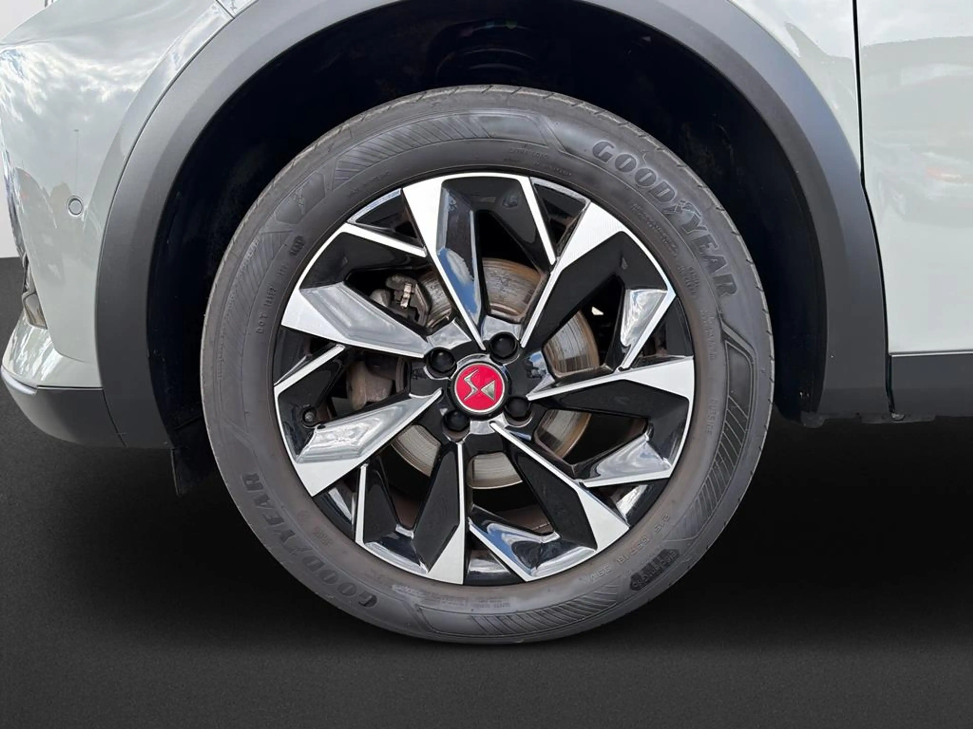 DS Automobiles DS 3 DS 3 Performance Line + KLIMA+KAMERA — photo 10