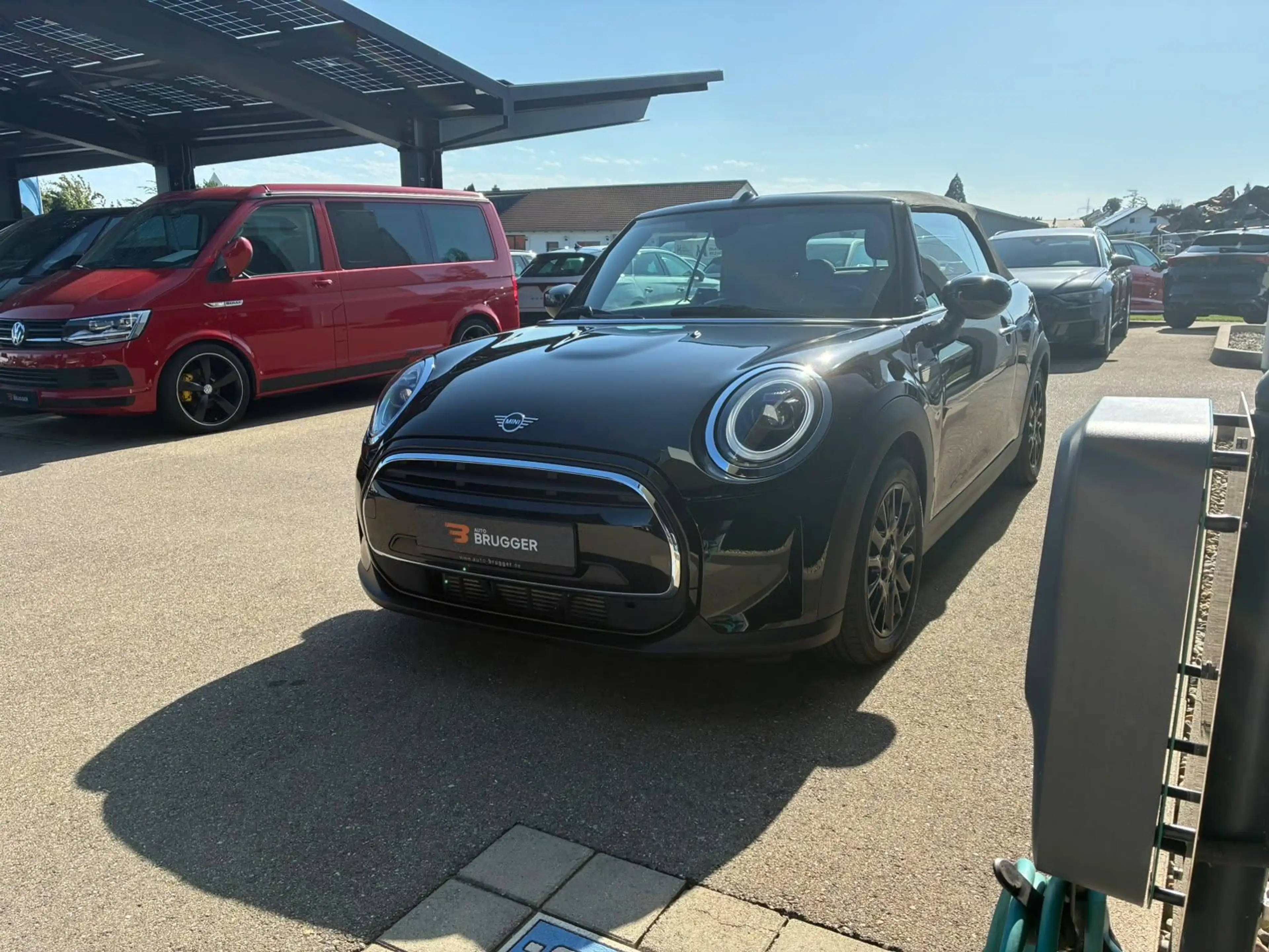 MINI One Cabrio LED PDC SHZ DAB — photo 3