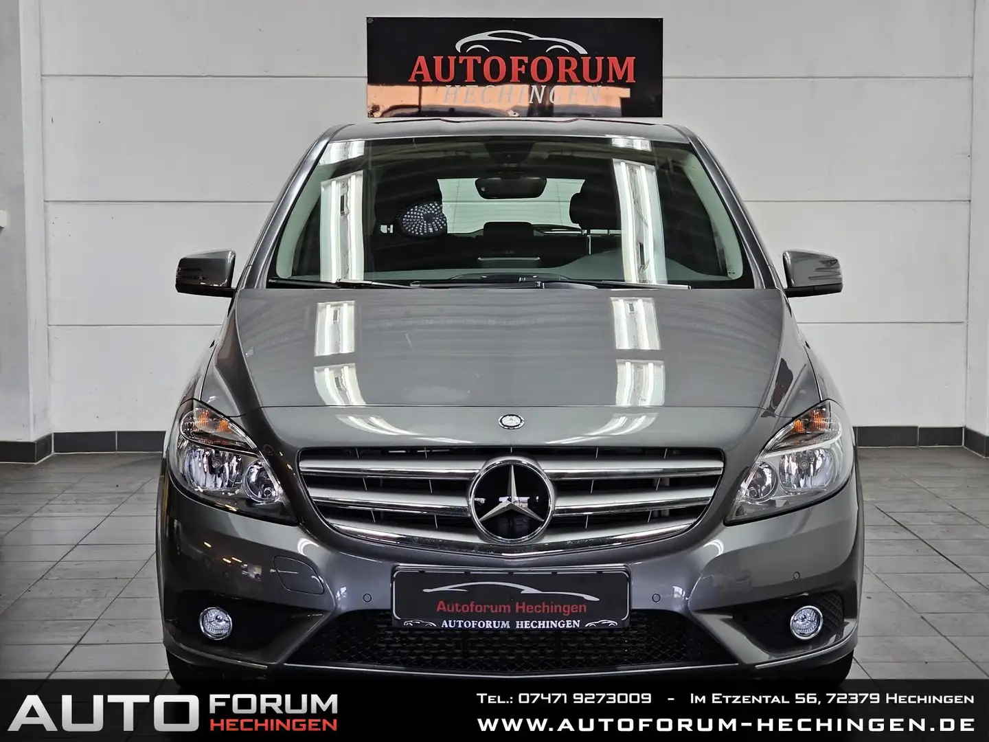Mercedes-Benz B 180 B 180 NUR 31.000 km Gris - 2
