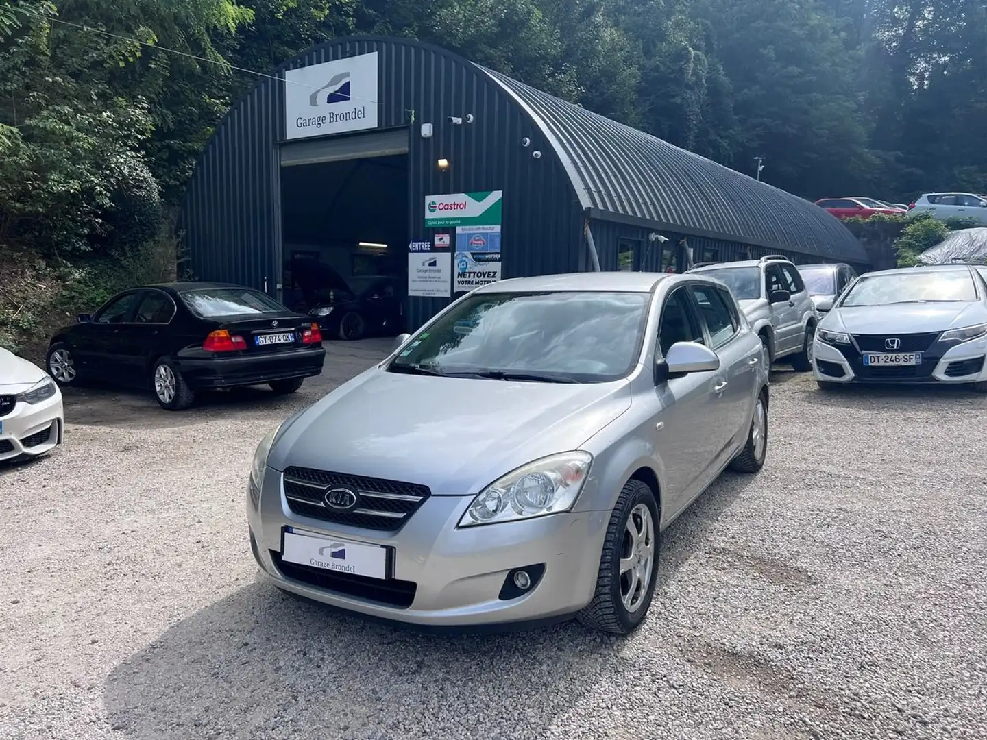 Kia Ceed / cee'd Ceed 1.6 CRDi 90ch 2éme Main Gris - 1