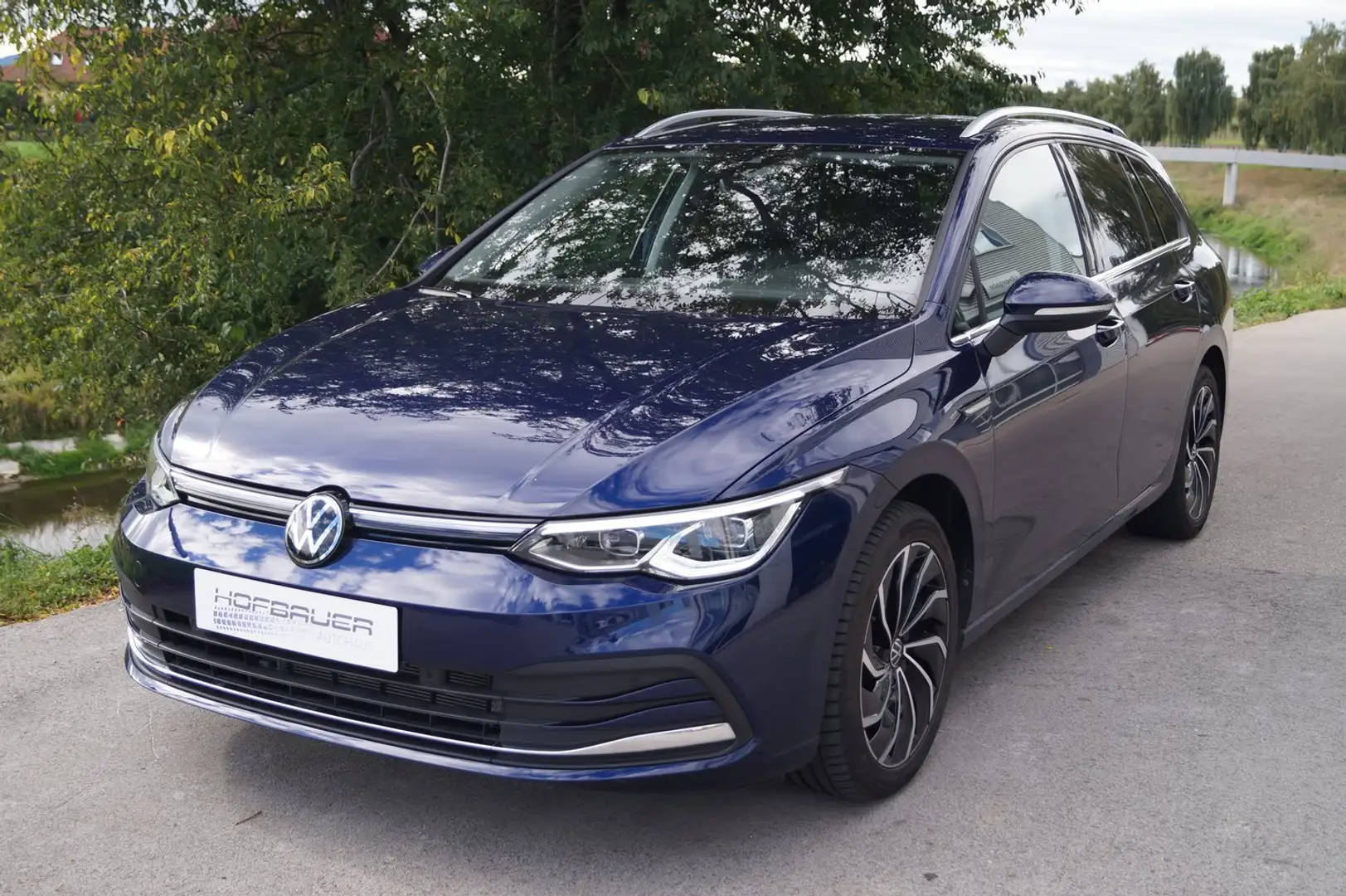 Volkswagen Golf Variant Style mHeV DSG Blau - 1