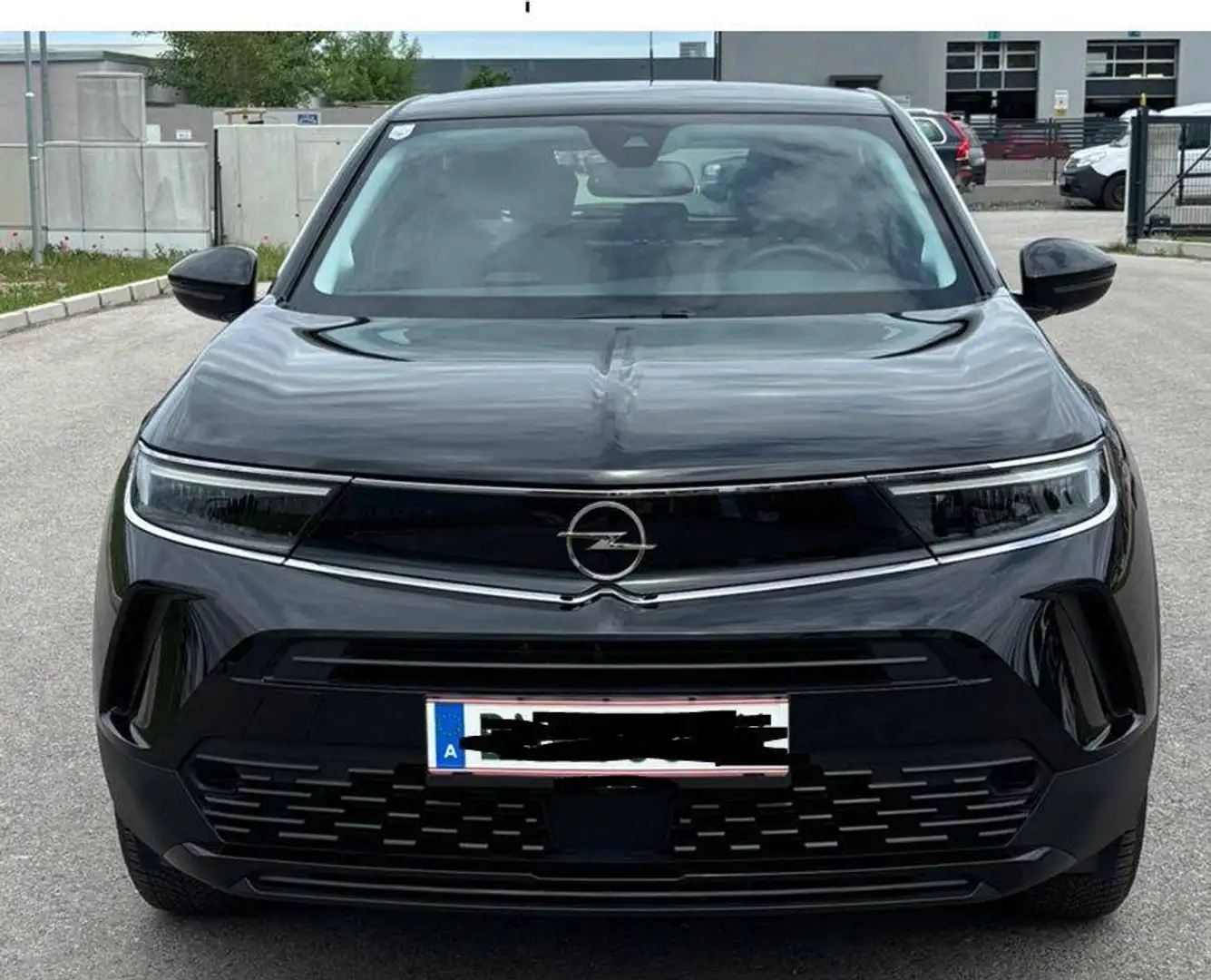 Opel Mokka-E Mokka-e Elektromotor 50kWh Euro6d -1Phasig 100 kW Elegance-e Elegance-e Schwarz - 2
