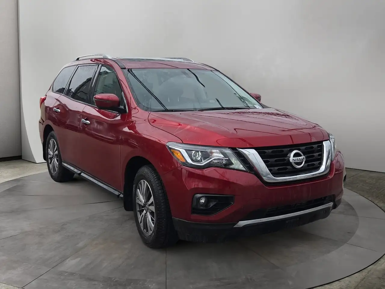 Nissan Pathfinder fotografie Nissan Pathfinder