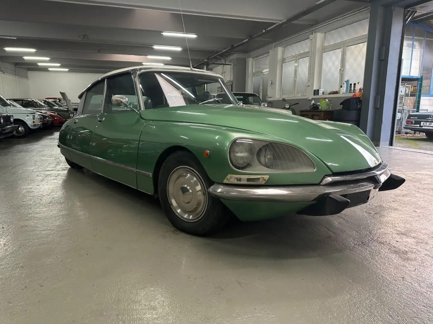 Citroen DS 21 Pallas I.E*5Gang*top originaler Zustand* Verde - 1