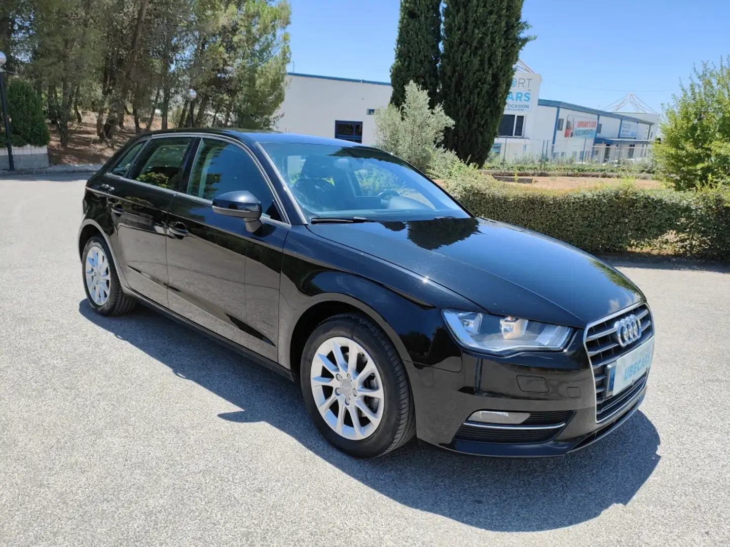 Audi A3 Sportback 1.6TDI CD Attraction Zwart - 2
