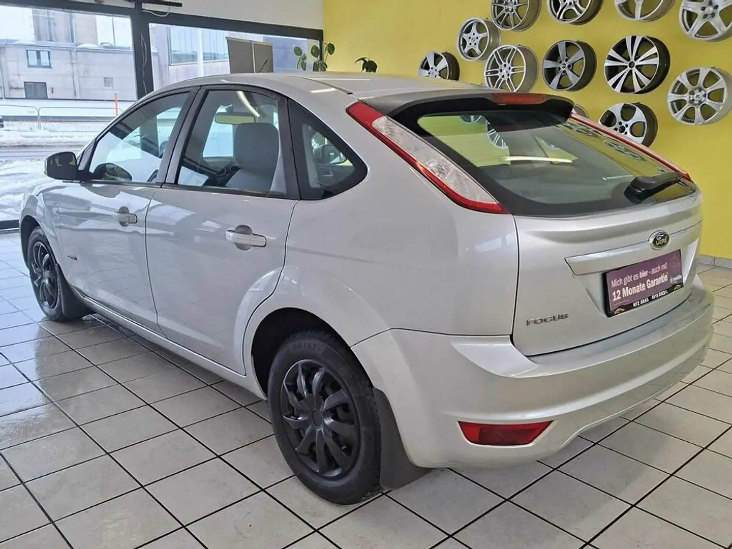 Ford Focus PICKERL NEU 04.2027+4, SITZHEIZUNG, KLIMA Silber - 2