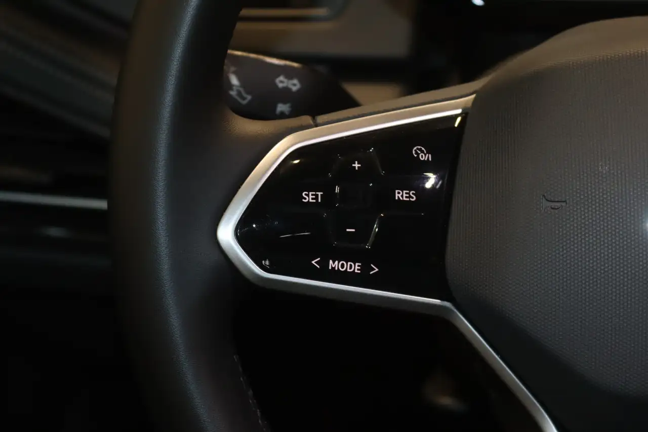 Volkswagen ID.3 Pro 150 kW 62 kw h-CCS-NAV-LED-SHZ-PDC-SPUR, миниатюра 13