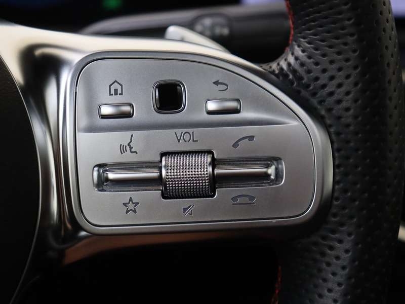 Mercedes-Benz CLA 200 Shooting Brake AMG Line /Panoramadak /Memory /Burm — photo 14