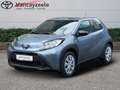 Toyota Aygo X play+comfortpack+cam+applecarp Grijs - thumbnail 1