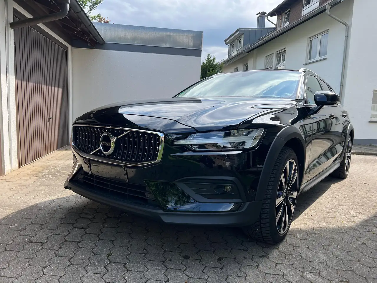 Volvo V60 Cross Country