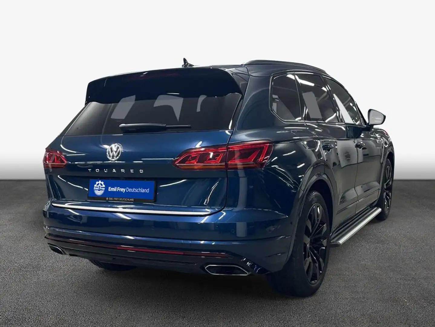 Volkswagen Touareg 4.0 V8 TDI R-Line Pano AHK Blau - 2