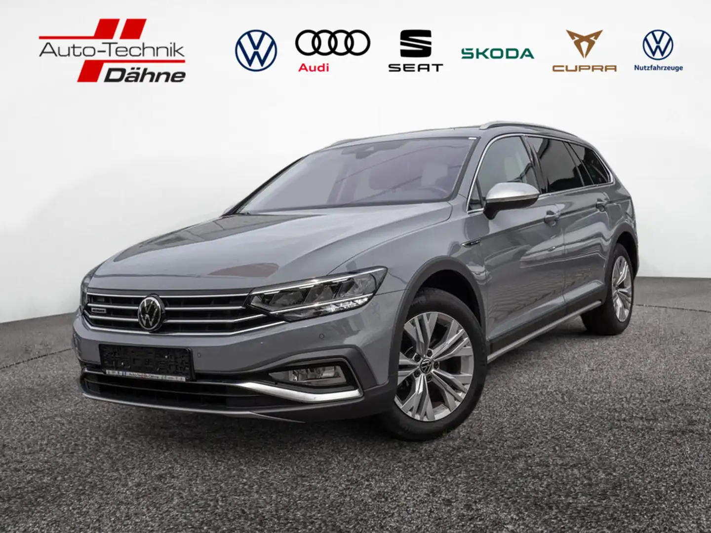 Volkswagen Passat Alltrack 2.0 TDI 4MOTION AHK ACC LED Grau - 1