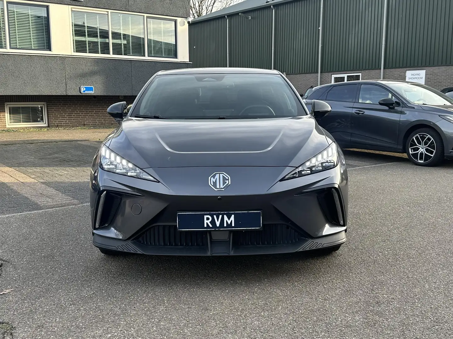MG MG4 Electric Luxury 64 kWh |LONG RANGE | SOH 97%|14.00 Gris - 2