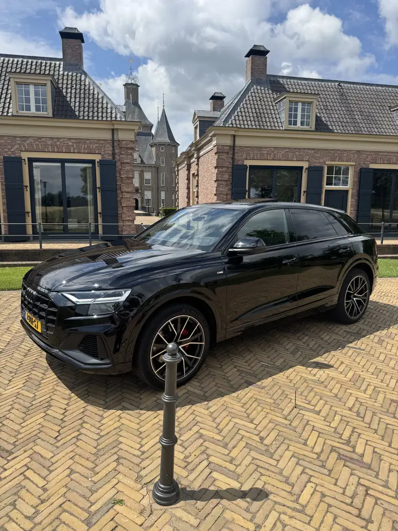 Audi Q8 45 TDI q ProLine+ Zwart - 1