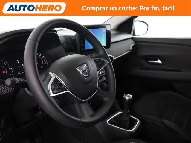 Dacia Sandero view 12