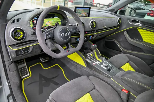Audi RS3 view 9