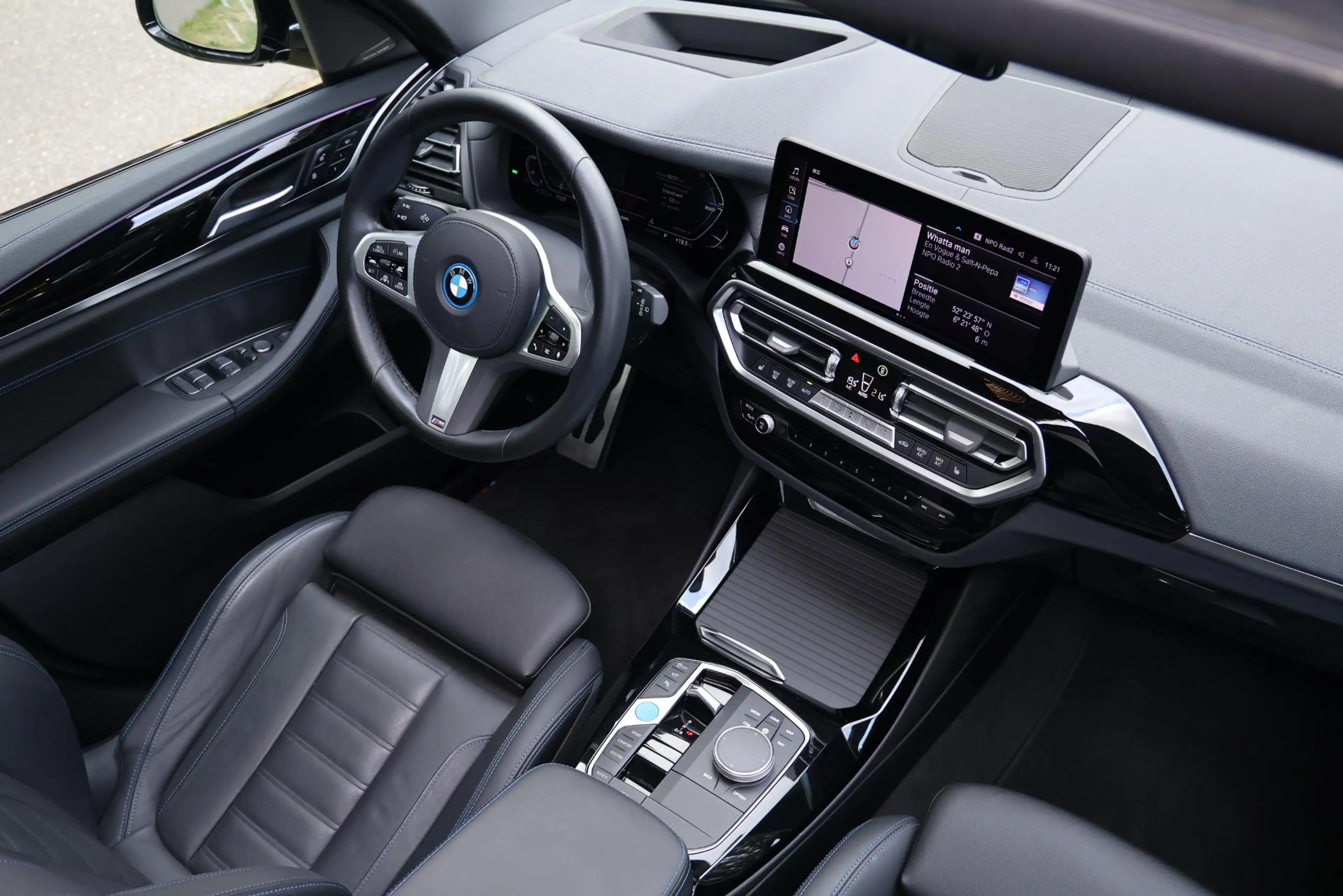 BMW iX3 High Executive 80 kWh M-Sport | Pano | Harman Kard — photo 15