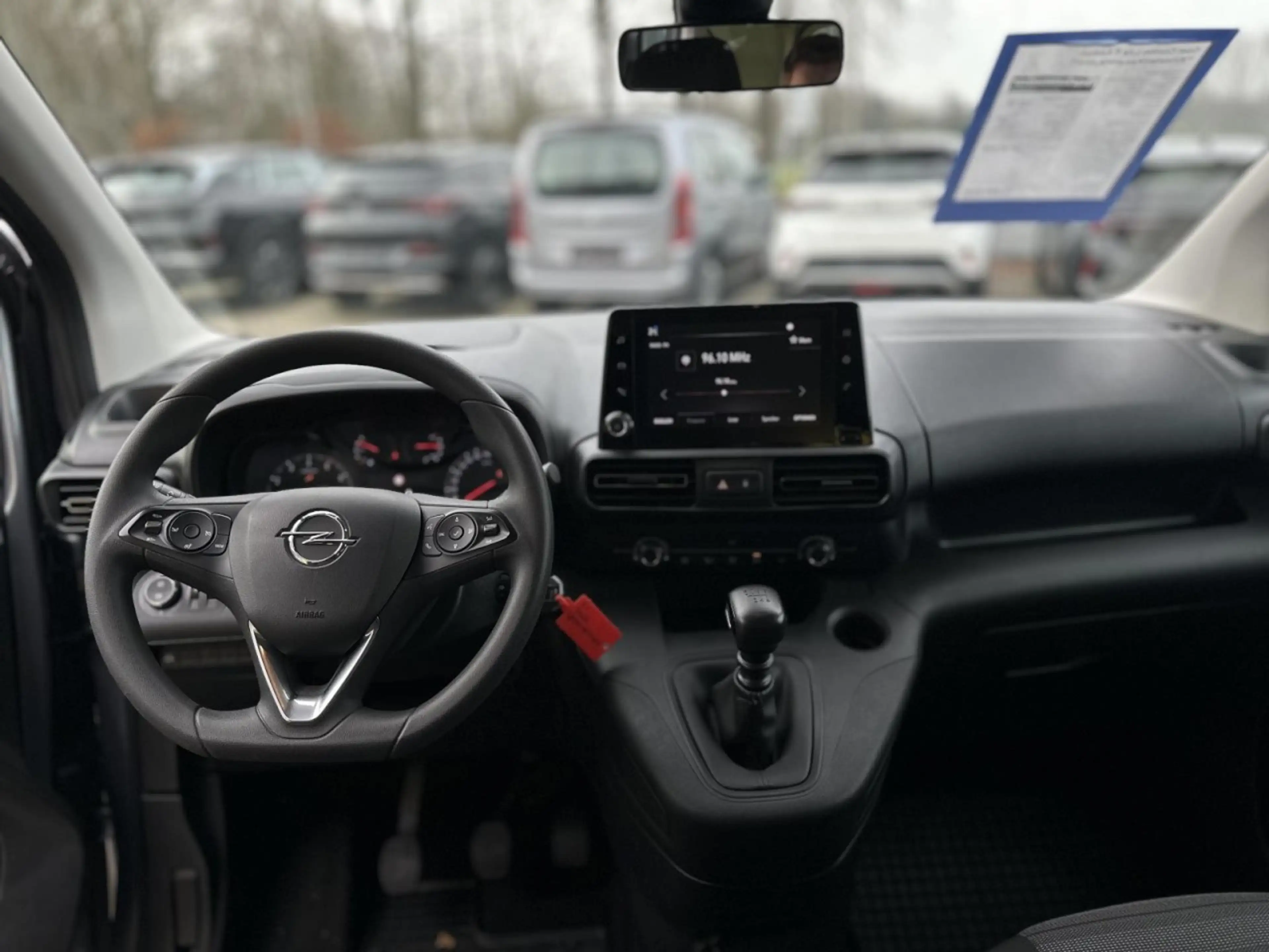 Opel Combo Life Edition **Allwetter/Kamera/Multim** — photo 8