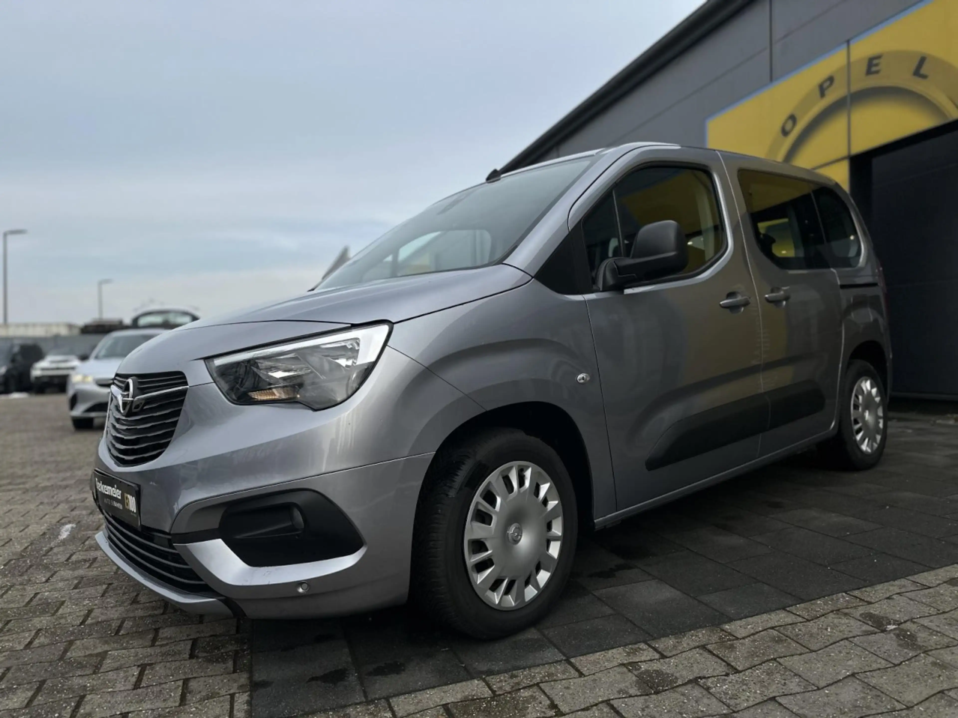 Opel Combo Life Edition **Allwetter/Kamera/Multim** — photo 5