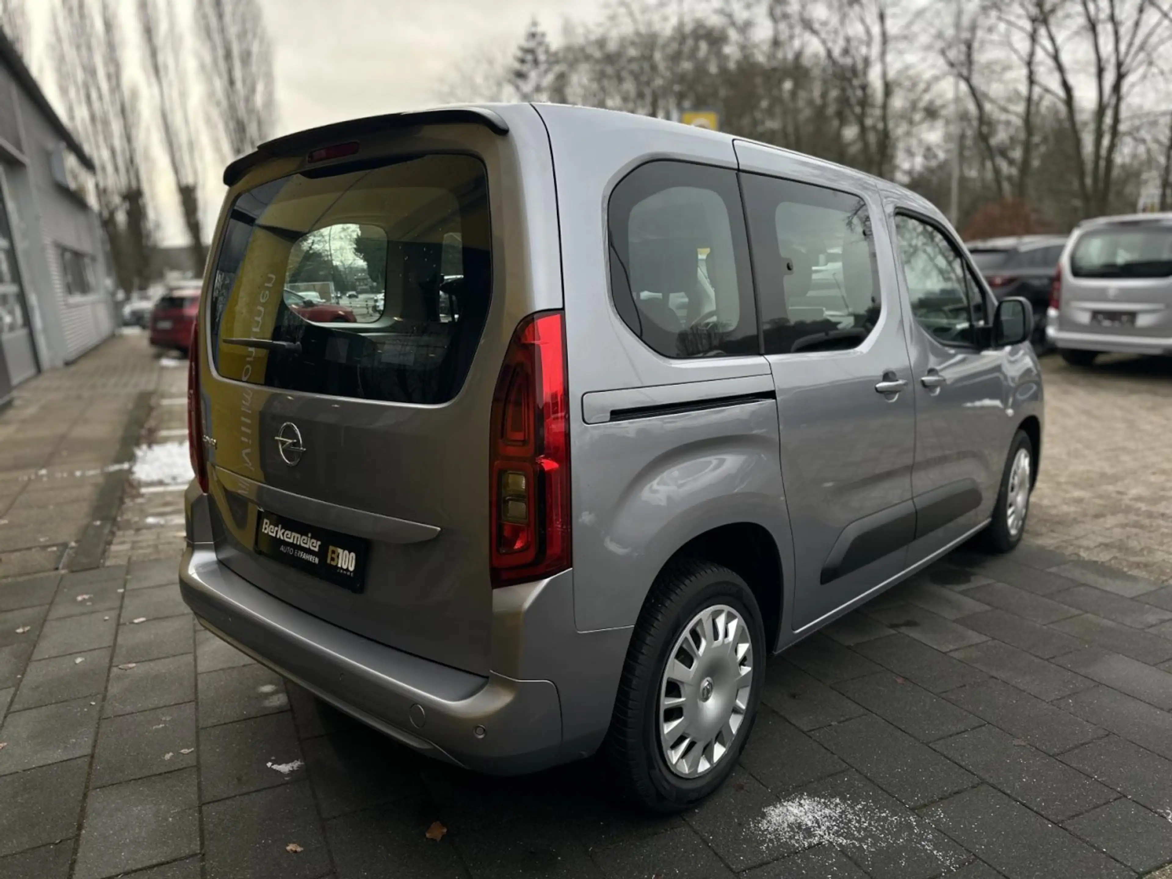 Opel Combo Life Edition **Allwetter/Kamera/Multim** — photo 3